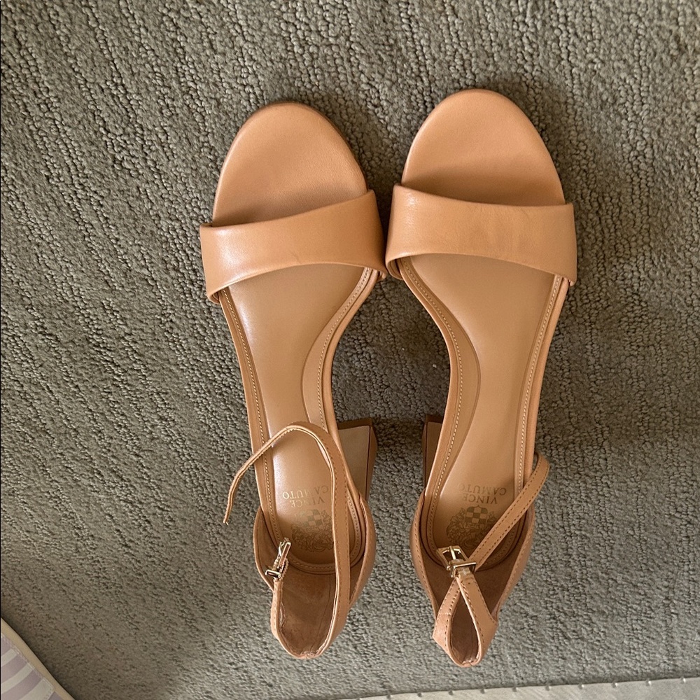 Vince Camuto Tan Heeled Sandals - Picture 4 of 4
